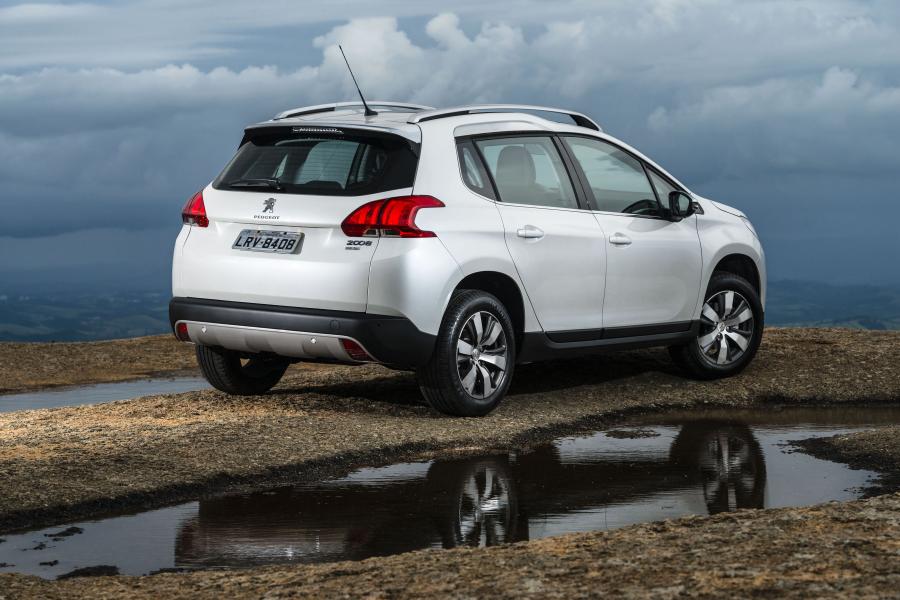  Peugeot 2008 2015 года  (BR) (фото 5 из 25)